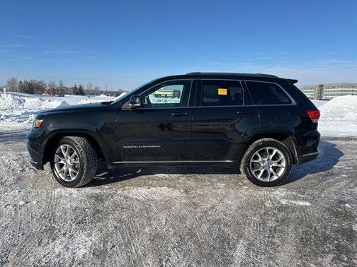 2016 Jeep Grand Cherokee Summit