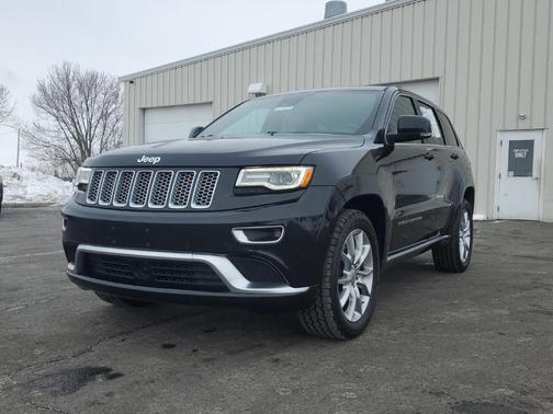2016 Jeep Grand Cherokee Summit
