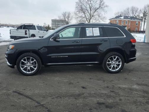 2016 Jeep Grand Cherokee Summit