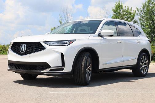 Platinum White Pearl 2026 Acura MDX Technology Package