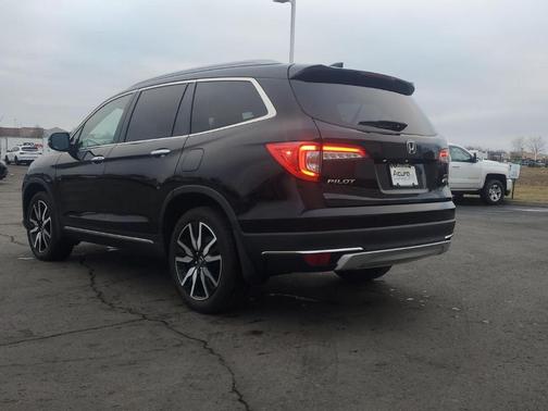 2019 Honda Pilot Touring 7-Passenger