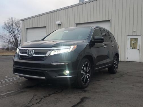 2019 Honda Pilot Touring 7-Passenger