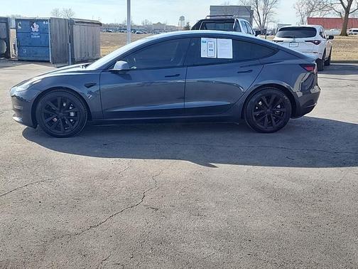 2023 Tesla Model 3 Base