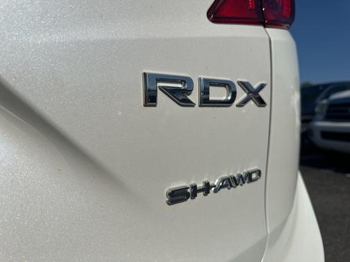 White Diamond Pearl 2019 Acura RDX Base