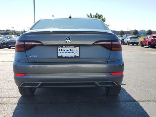 2019 Volkswagen Jetta 1.4T R-Line
