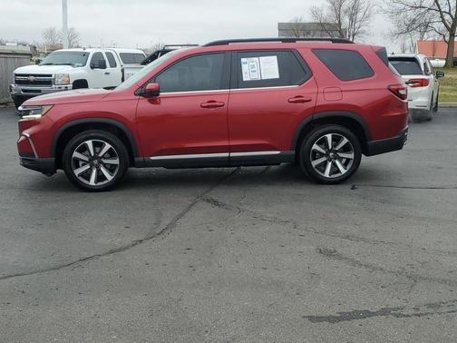 2023 Honda Pilot Touring