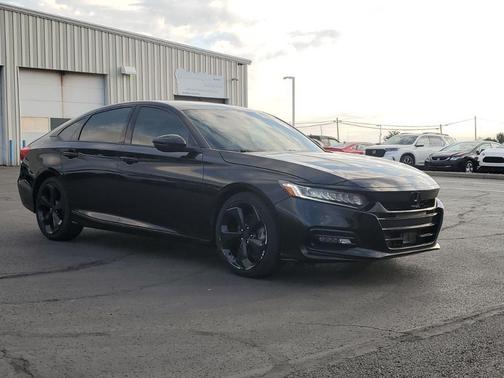 2019 Honda Accord Touring 2.0T