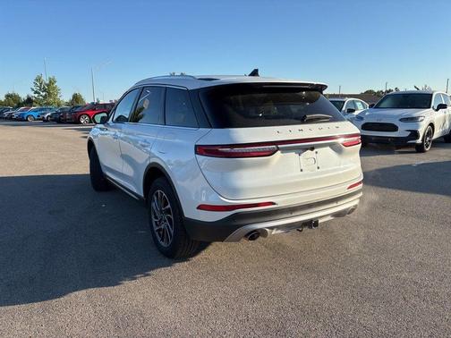 2021 Lincoln Corsair Standard