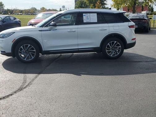 2021 Lincoln Corsair Standard