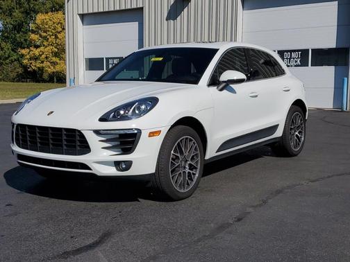 2016 Porsche Macan S