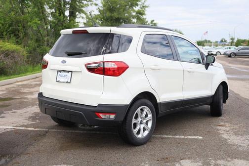 Diamond White 2021 Ford EcoSport SE