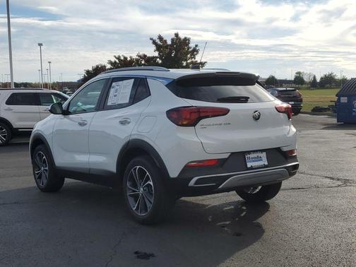 2022 Buick Encore GX Select