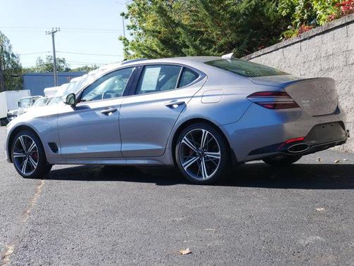2025 Genesis G70 2.5T AWD