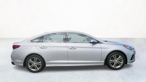 2019 Hyundai SONATA Limited