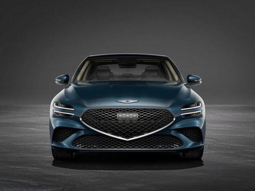 2025 Genesis G70 2.5T RWD