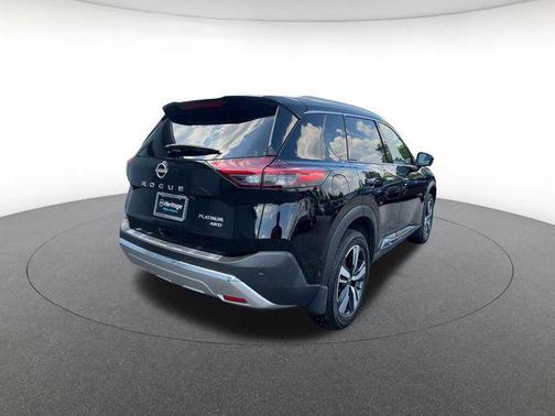 2022 Nissan Rogue Platinum