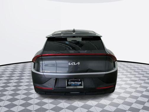 2024 Kia EV6 Light