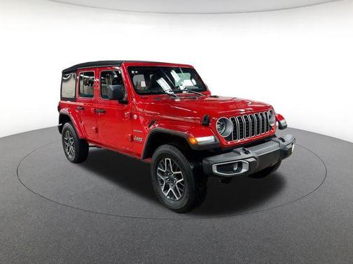 2024 Jeep Wrangler 4-Door Sahara 4x4