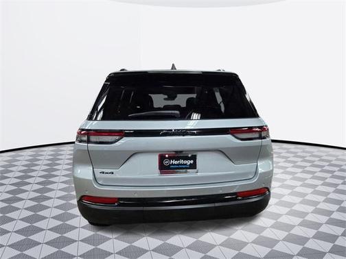 2024 Jeep Grand Cherokee Altitude