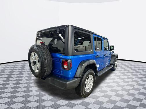 2022 Jeep Wrangler Unlimited Sport