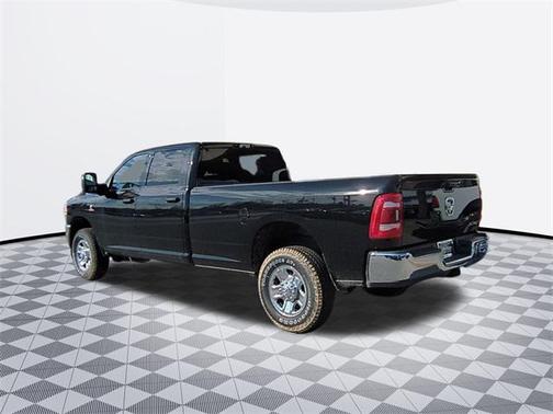 2024 RAM 3500 Tradesman Crew Cab 4x4 8' Box