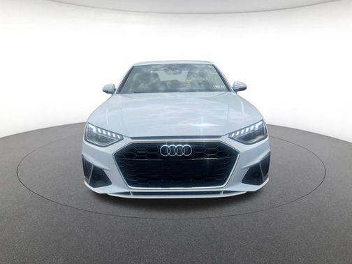 2023 Audi A4 45 S line Premium Plus