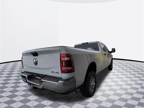 2024 RAM 3500 Tradesman Crew Cab 4x4 8' Box