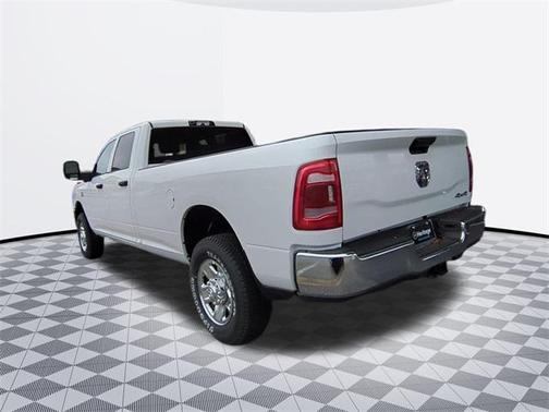 2024 RAM 3500 Tradesman Crew Cab 4x4 8' Box