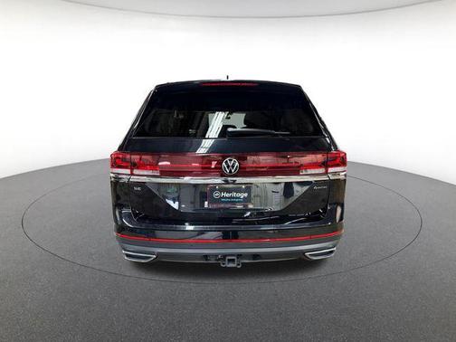 2024 Volkswagen Atlas 2.0T SE w/Technology 4MOTION