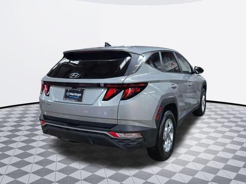 2024 Hyundai TUCSON SE