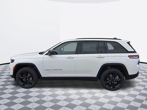 2025 Jeep Grand Cherokee Altitude