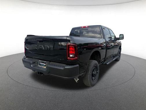 2026 RAM 2500 Tradesman Crew Cab 4x4 6'4' Box