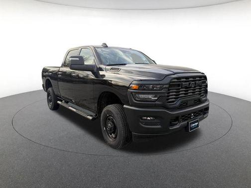 2026 RAM 2500 Tradesman Crew Cab 4x4 6'4' Box