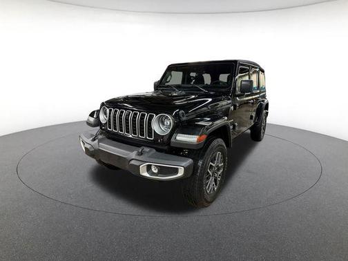 2024 Jeep Wrangler 4-Door Sahara 4x4