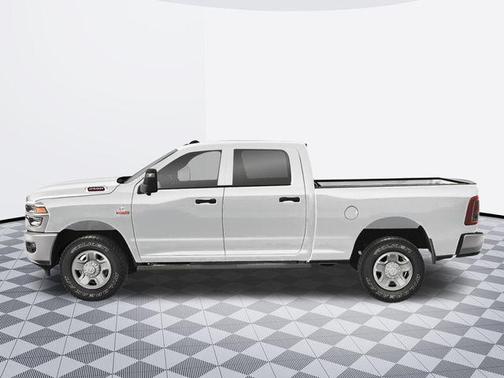 2025 RAM 2500 Tradesman Crew Cab 4x4 8' Box