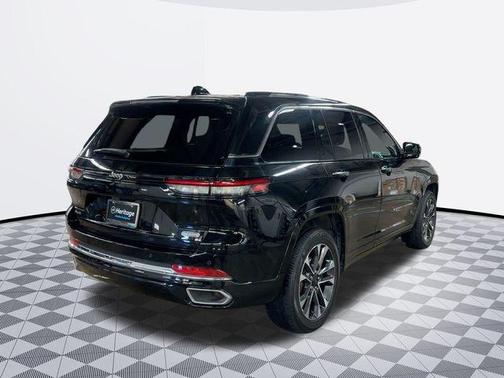 2023 Jeep Grand Cherokee Overland