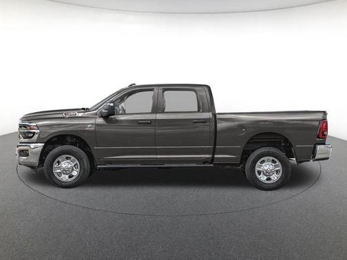 2025 RAM 2500 Big Horn Crew Cab 4x4 8' Box
