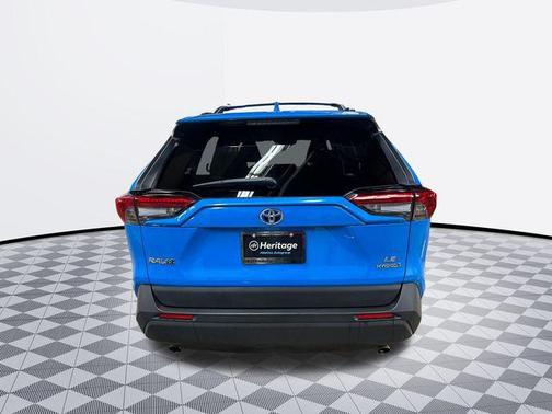 2020 Toyota RAV4 Hybrid LE
