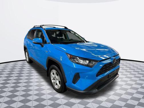 2020 Toyota RAV4 Hybrid LE