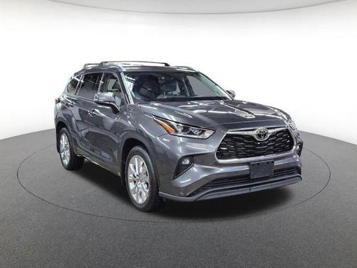 2022 Toyota Highlander Limited