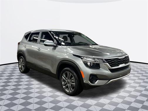 2023 Kia Seltos LX