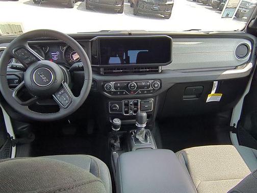 2025 Jeep Gladiator Sport S
