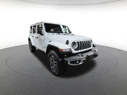 2024 Jeep Wrangler 4-Door Sahara 4x4