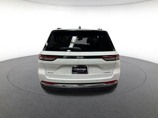 2024 Jeep Grand Cherokee Laredo
