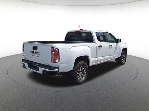 2022 GMC Canyon AT4