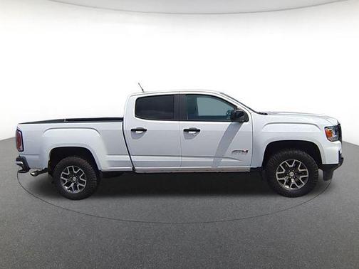 2022 GMC Canyon AT4