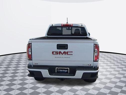 2022 GMC Canyon AT4