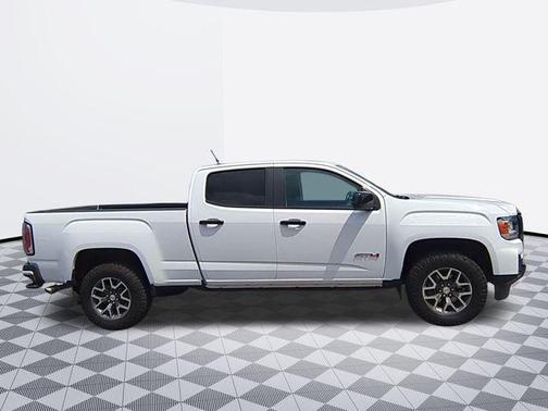 2022 GMC Canyon AT4