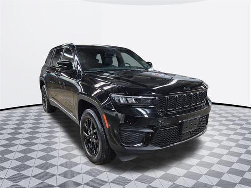 2024 Jeep Grand Cherokee Altitude