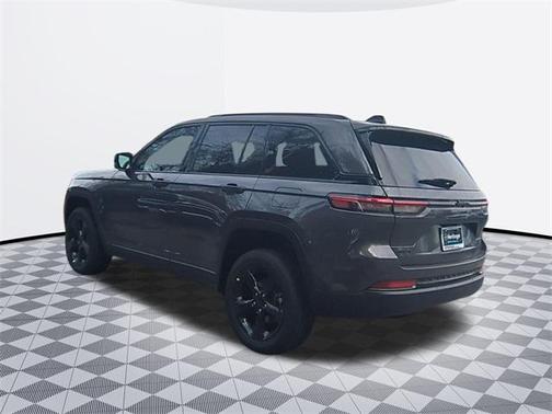 2025 Jeep Grand Cherokee Altitude